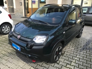 FIAT PANDA 1.0 HYBRID  ALLESTIMENTO CROSS  ANNO 03/2024